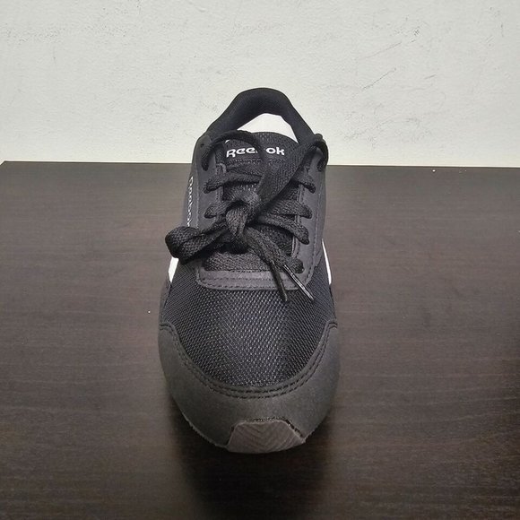 Reebok Classic Lace-Up Sneakers Jogger Size 5 W Black / White New in Box! - Picture 4 of 9